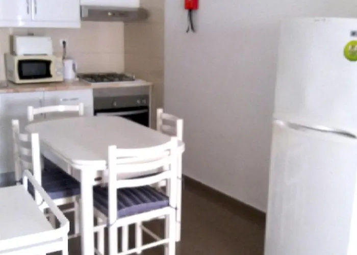 Casa Da Horta Ch5- Mit Einem Schlafzimmer- Familie By Interhome